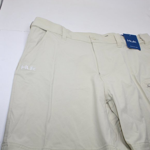 HUK Next Level Performance NWT Men's 2XL XXL Khaki Fishing Shorts w/7" inseam - Picture 3 of 9
